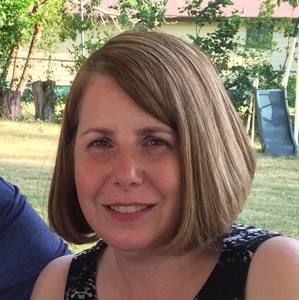 Meet your Posher, Monica